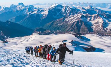 mount elbrus trekking adventure